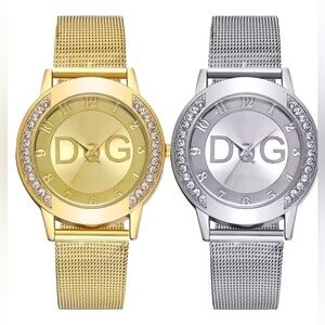 New Designer inspired Women's Gold Crystal Watch! Very classy look w/mesh band.